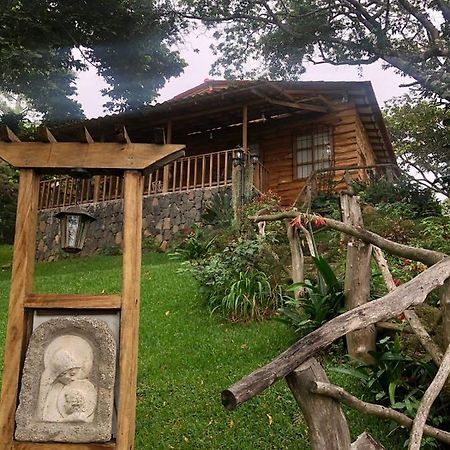 Provenza En Los Naranjos Juayúa Buitenkant foto